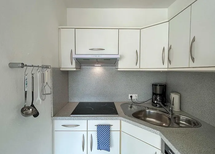 Luv-und-lee-apartment-60 *